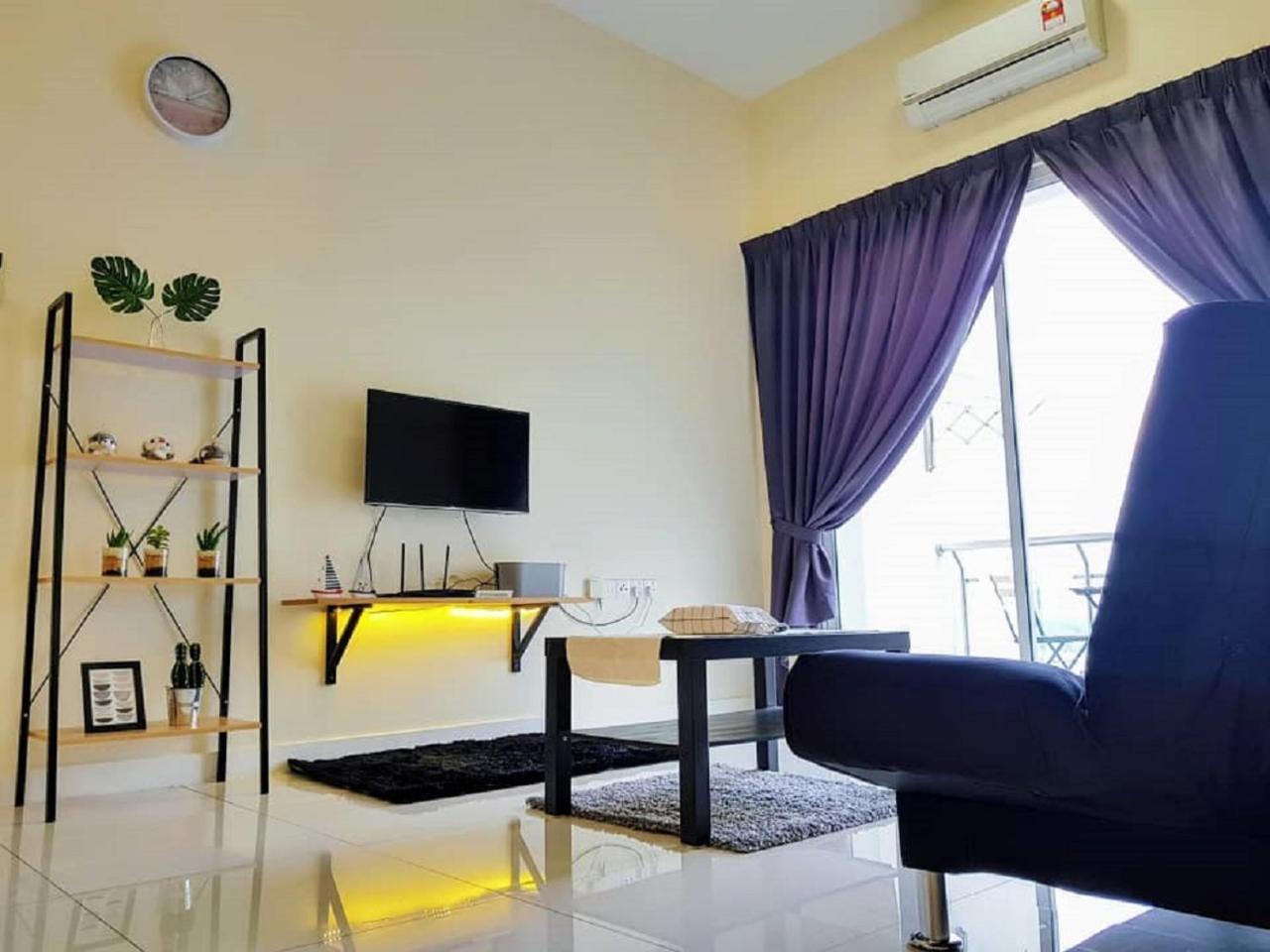 Puchong Skypod 10 Pax Ioi Mall Cozy Apartment Buitenkant foto